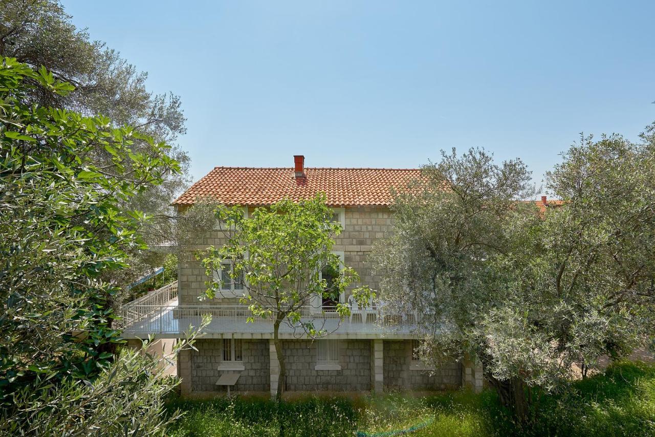 Apartmani Kuca U Maslinama Ilha Ilha Sveti Stefan Exterior foto