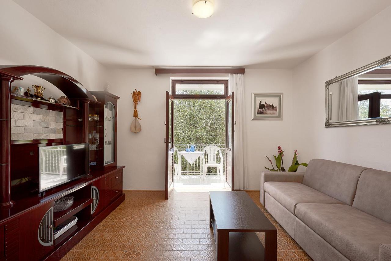 Apartmani Kuca U Maslinama Ilha Ilha Sveti Stefan Exterior foto