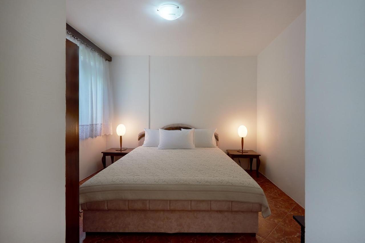 Apartmani Kuca U Maslinama Ilha Ilha Sveti Stefan Exterior foto