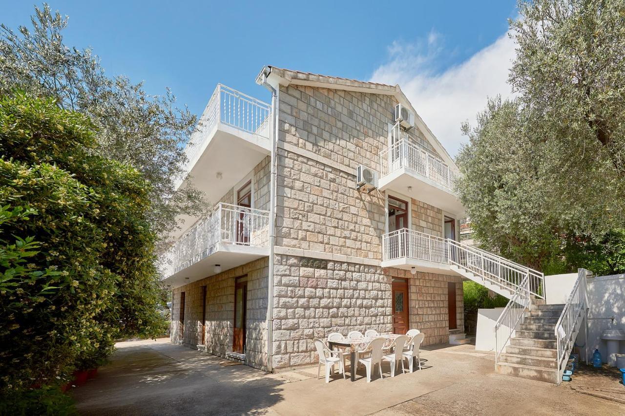 Apartmani Kuca U Maslinama Ilha Ilha Sveti Stefan Exterior foto