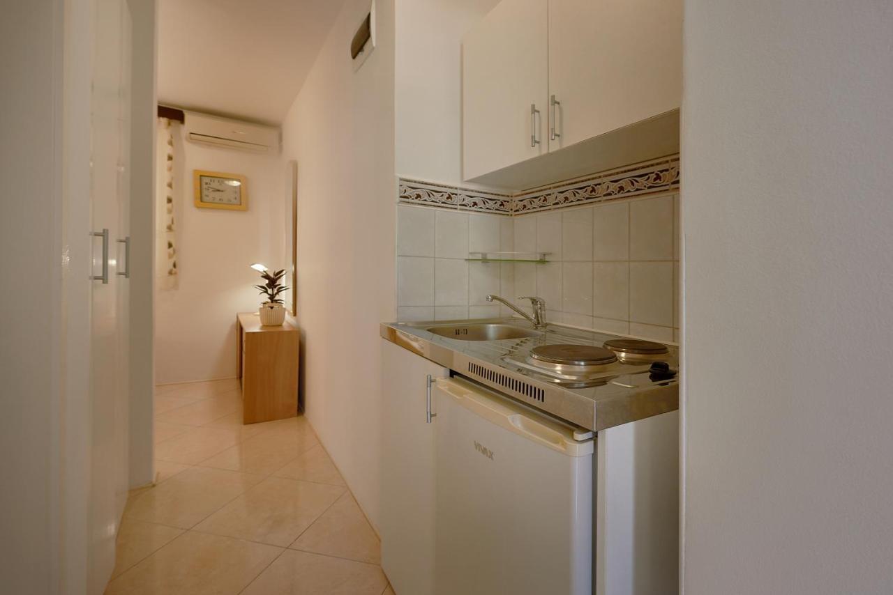 Apartmani Kuca U Maslinama Ilha Ilha Sveti Stefan Exterior foto